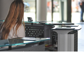 منشور عدد 19 لسنة 2016 حول تحسين الاستقبال و متابعة جودة الخدمات بالمصالح العمومية